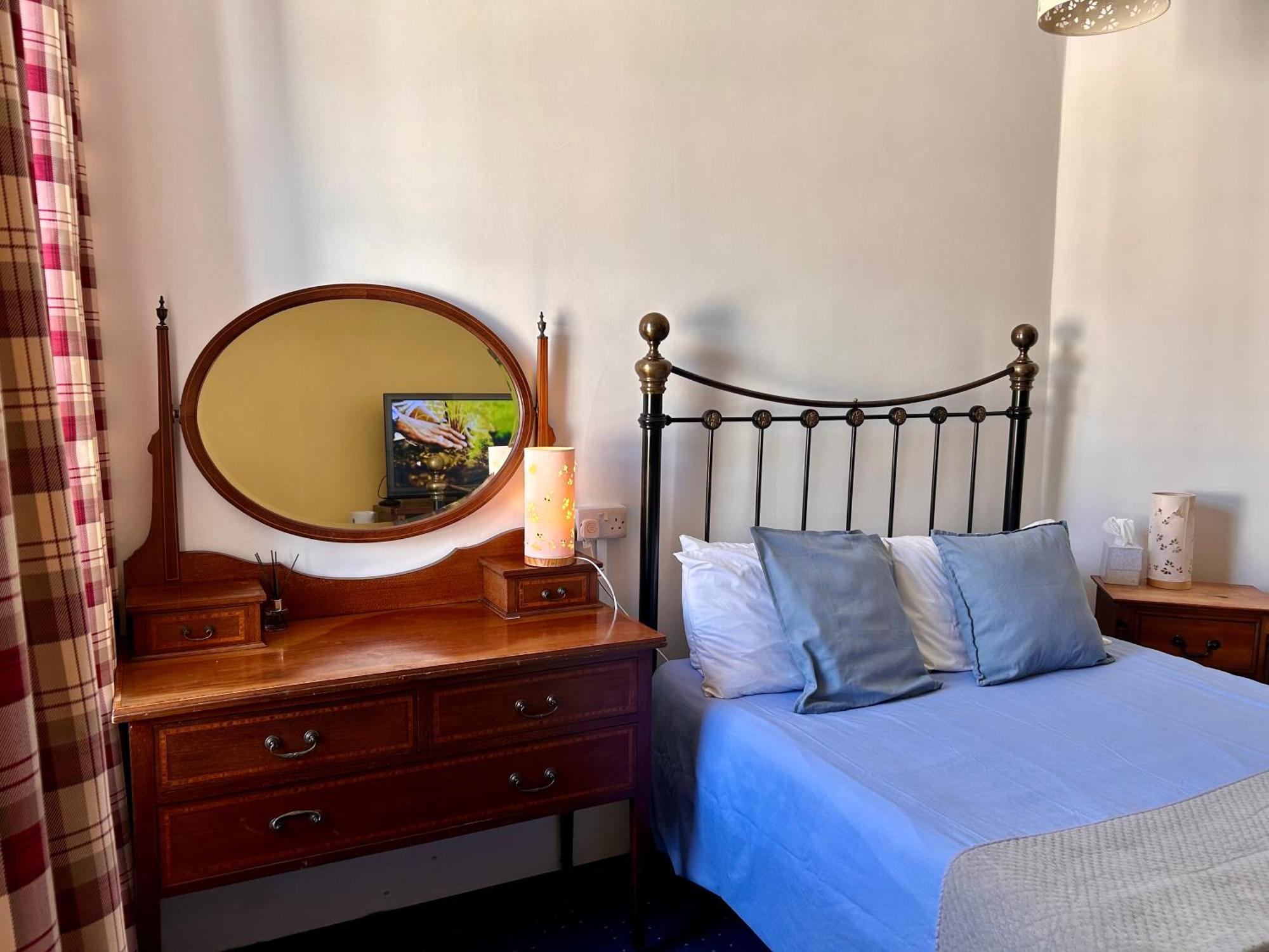 Clarence Quarters Self-Catering Guest House Portsmouth Dış mekan fotoğraf
