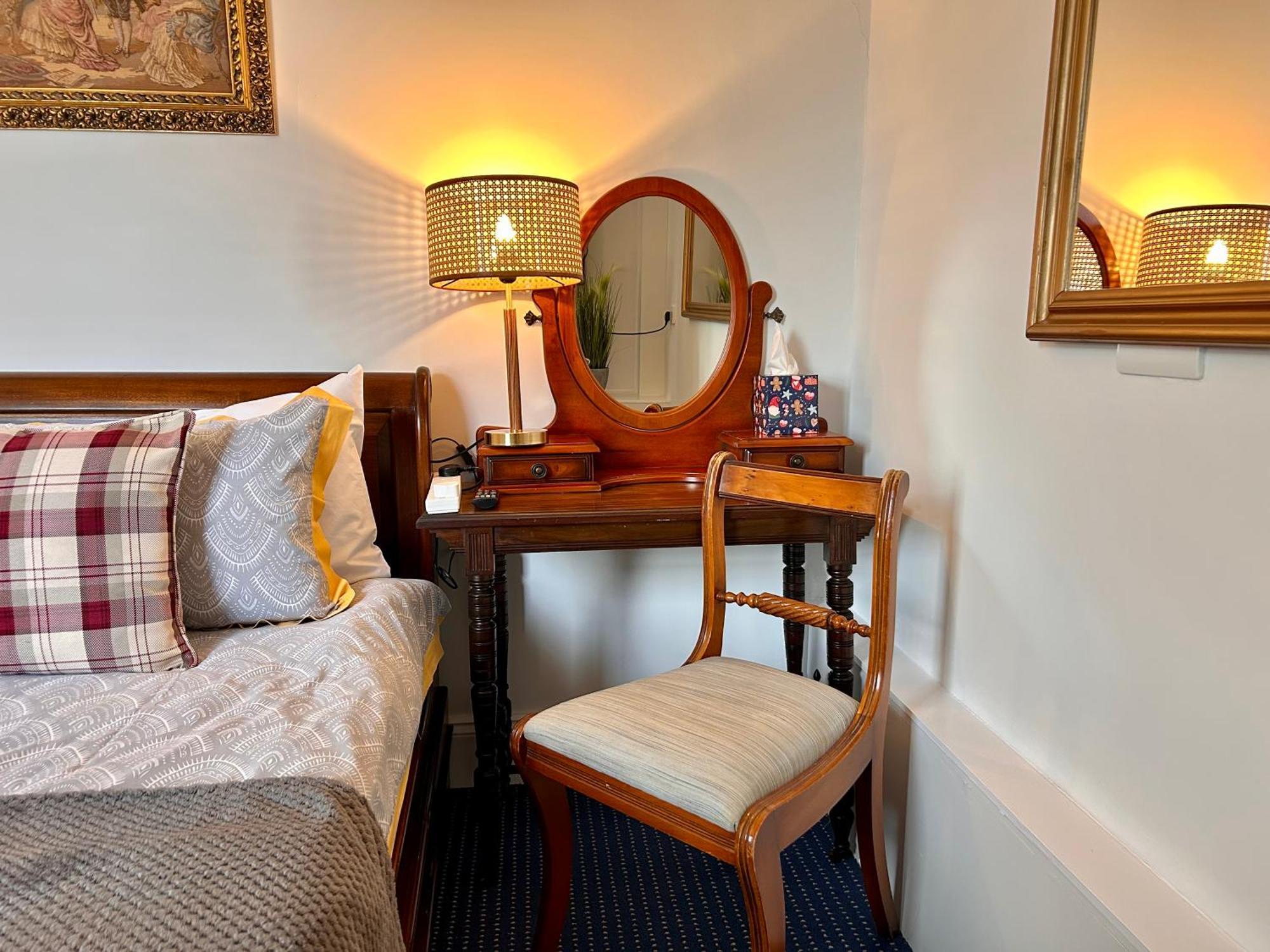 Clarence Quarters Self-Catering Guest House Portsmouth Dış mekan fotoğraf