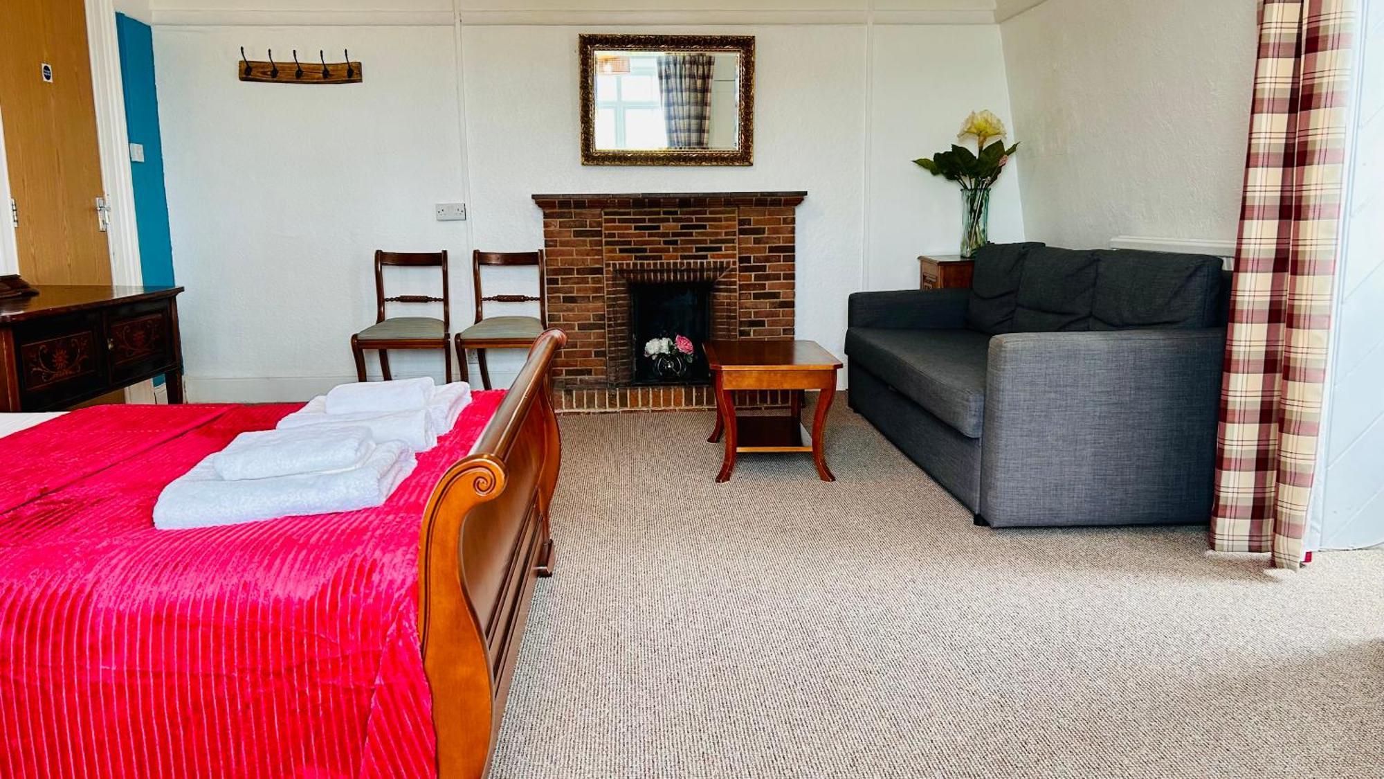 Clarence Quarters Self-Catering Guest House Portsmouth Oda fotoğraf